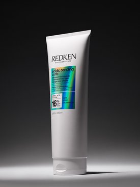 Redken 2024 EU Acidic Bonding Curls Treatment RGB